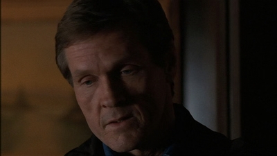 ROSWELL_-_E1X17_CRACY_110.jpg