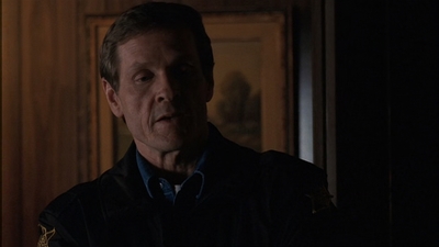 ROSWELL_-_E1X17_CRACY_125.jpg