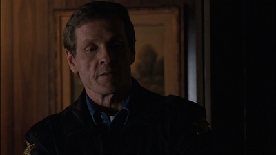 ROSWELL_-_E1X17_CRACY_126.jpg