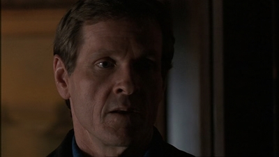 ROSWELL_-_E1X17_CRACY_140.jpg
