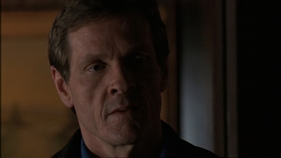 ROSWELL_-_E1X17_CRACY_151.jpg