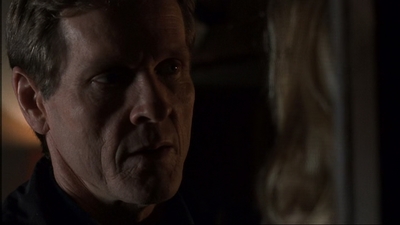 ROSWELL_-_E1X17_CRACY_162.jpg
