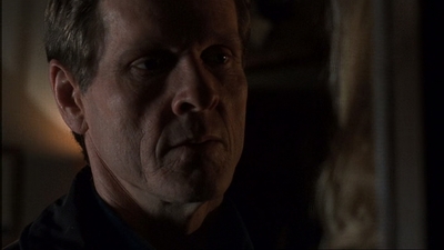 ROSWELL_-_E1X17_CRACY_176.jpg