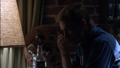 ROSWELL_-_E1X17_CRACY_195.jpg