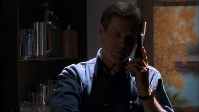 ROSWELL_-_E1X17_CRACY_205.jpg
