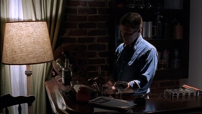 ROSWELL_-_E1X17_CRACY_241.jpg
