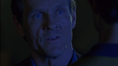 ROSWELL_-_E1X17_CRACY_326.jpg