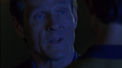 ROSWELL_-_E1X17_CRACY_332.jpg