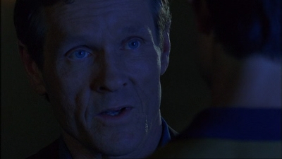 ROSWELL_-_E1X17_CRACY_335.jpg