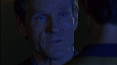 ROSWELL_-_E1X17_CRACY_339.jpg