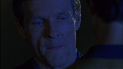 ROSWELL_-_E1X17_CRACY_345.jpg