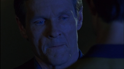 ROSWELL_-_E1X17_CRACY_346.jpg