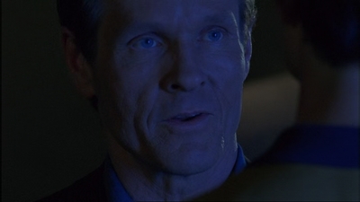 ROSWELL_-_E1X17_CRACY_365.jpg