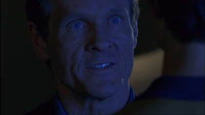 ROSWELL_-_E1X17_CRACY_366.jpg