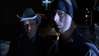 ROSWELL_-_E1X17_CRACY_410.jpg