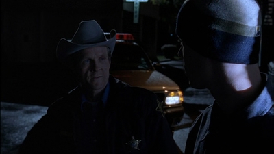 ROSWELL_-_E1X17_CRACY_418.jpg
