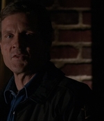 ROSWELL_-_E1X17_CRACY_036.jpg
