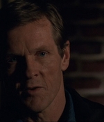 ROSWELL_-_E1X17_CRACY_052.jpg