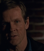 ROSWELL_-_E1X17_CRACY_056.jpg
