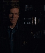 ROSWELL_-_E1X17_CRACY_059.jpg