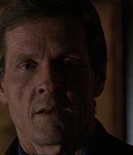 ROSWELL_-_E1X17_CRACY_098.jpg