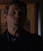 ROSWELL_-_E1X17_CRACY_131.jpg