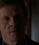 ROSWELL_-_E1X17_CRACY_151.jpg