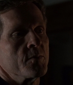 ROSWELL_-_E1X17_CRACY_157.jpg