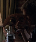 ROSWELL_-_E1X17_CRACY_189.jpg