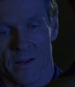 ROSWELL_-_E1X17_CRACY_329.jpg