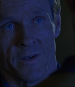 ROSWELL_-_E1X17_CRACY_361.jpg