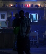 ROSWELL_-_E1X17_CRACY_368.jpg