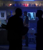 ROSWELL_-_E1X17_CRACY_375.jpg