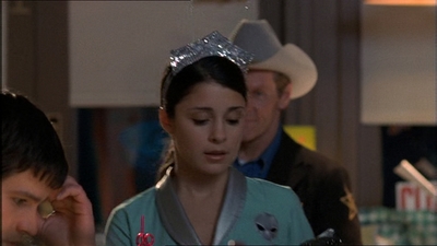 ROSWELL_-_E1X18_TESS_LIES_AND_VIDEOTAPE_024.jpg