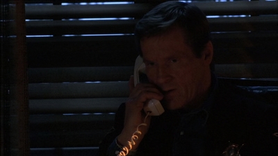 ROSWELL_-_E1X18_TESS_LIES_AND_VIDEOTAPE_061.jpg