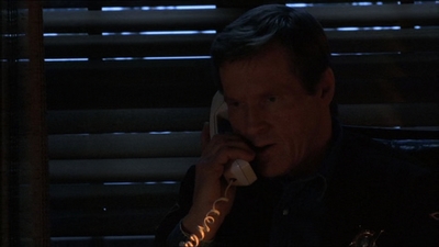 ROSWELL_-_E1X18_TESS_LIES_AND_VIDEOTAPE_062.jpg