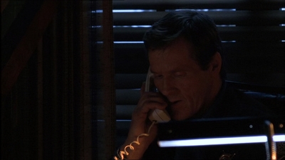 ROSWELL_-_E1X18_TESS_LIES_AND_VIDEOTAPE_085.jpg
