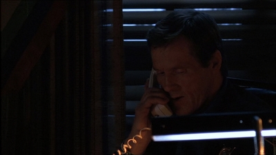 ROSWELL_-_E1X18_TESS_LIES_AND_VIDEOTAPE_087.jpg
