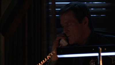 ROSWELL_-_E1X18_TESS_LIES_AND_VIDEOTAPE_095.jpg