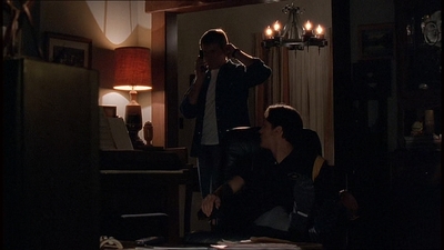 ROSWELL_-_E1X18_TESS_LIES_AND_VIDEOTAPE_130.jpg