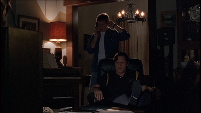ROSWELL_-_E1X18_TESS_LIES_AND_VIDEOTAPE_133.jpg