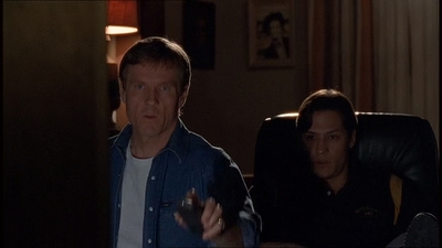 ROSWELL_-_E1X18_TESS_LIES_AND_VIDEOTAPE_148.jpg