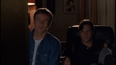 ROSWELL_-_E1X18_TESS_LIES_AND_VIDEOTAPE_157.jpg