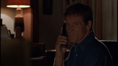ROSWELL_-_E1X18_TESS_LIES_AND_VIDEOTAPE_189.jpg