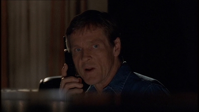 ROSWELL_-_E1X18_TESS_LIES_AND_VIDEOTAPE_240.jpg