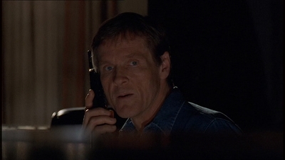 ROSWELL_-_E1X18_TESS_LIES_AND_VIDEOTAPE_243.jpg