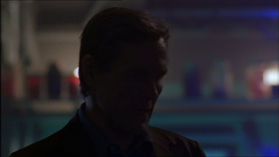 ROSWELL_-_E1X18_TESS_LIES_AND_VIDEOTAPE_302.jpg