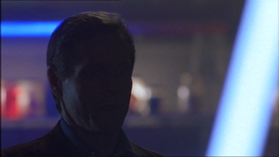 ROSWELL_-_E1X18_TESS_LIES_AND_VIDEOTAPE_316.jpg