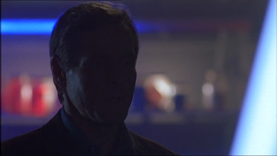 ROSWELL_-_E1X18_TESS_LIES_AND_VIDEOTAPE_319.jpg