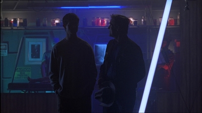 ROSWELL_-_E1X18_TESS_LIES_AND_VIDEOTAPE_331.jpg